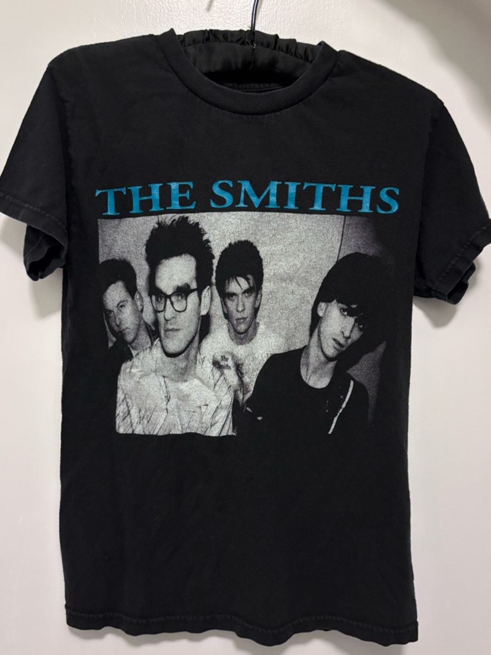 Vintage-style Black Graphic THE SMITHS Band tee shirt, unisex/women’s small